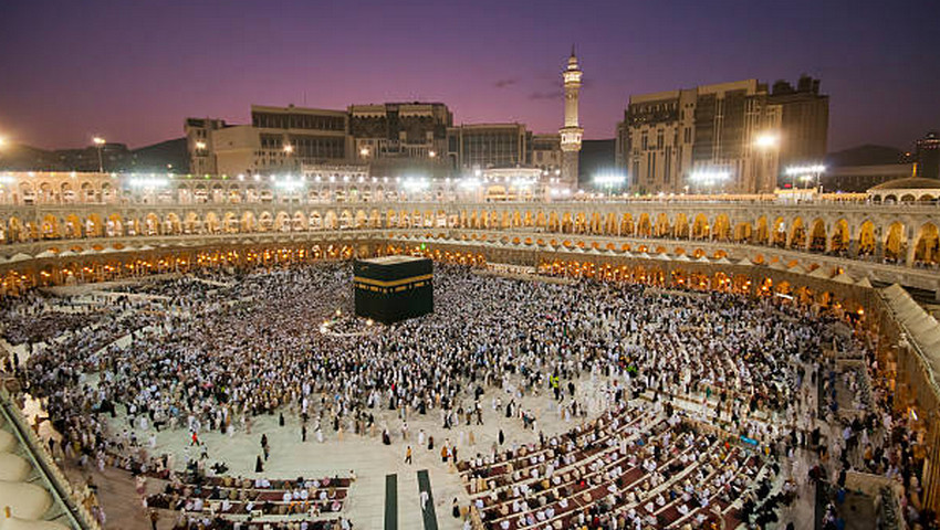 ওমরাহযাত্রীদের জন্য নতুন নিয়ম করল সৌদি; ভিসার কার্যকারিতা কমিয়ে এক মাস