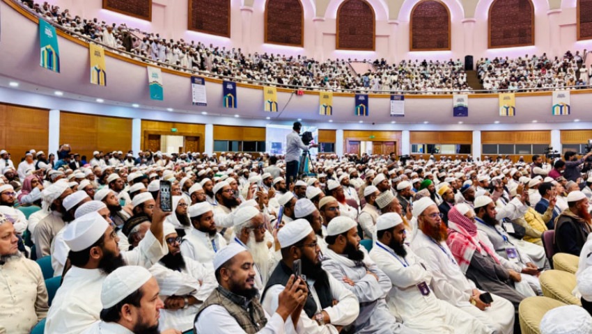 ঢাকায় সম্মিলিত ইমাম–খতীব জাতীয় সম্মেলন অনুষ্ঠিত; ৭ দফা দাবি উত্থাপন