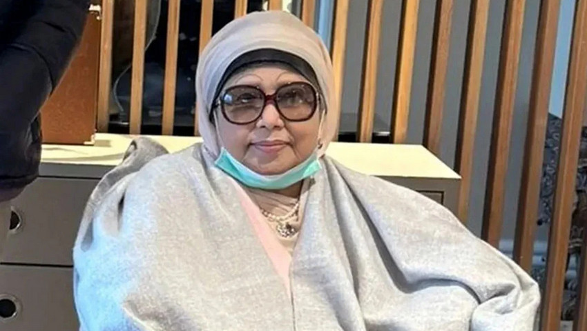 আপাতত লন্ডন যাচ্ছেন না খালেদা জিয়া; আসছে না এয়ার অ্যাম্বুলেন্স